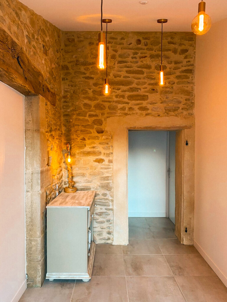 WhatsApp Image 2024-07-08 at 20.46.25 (1)